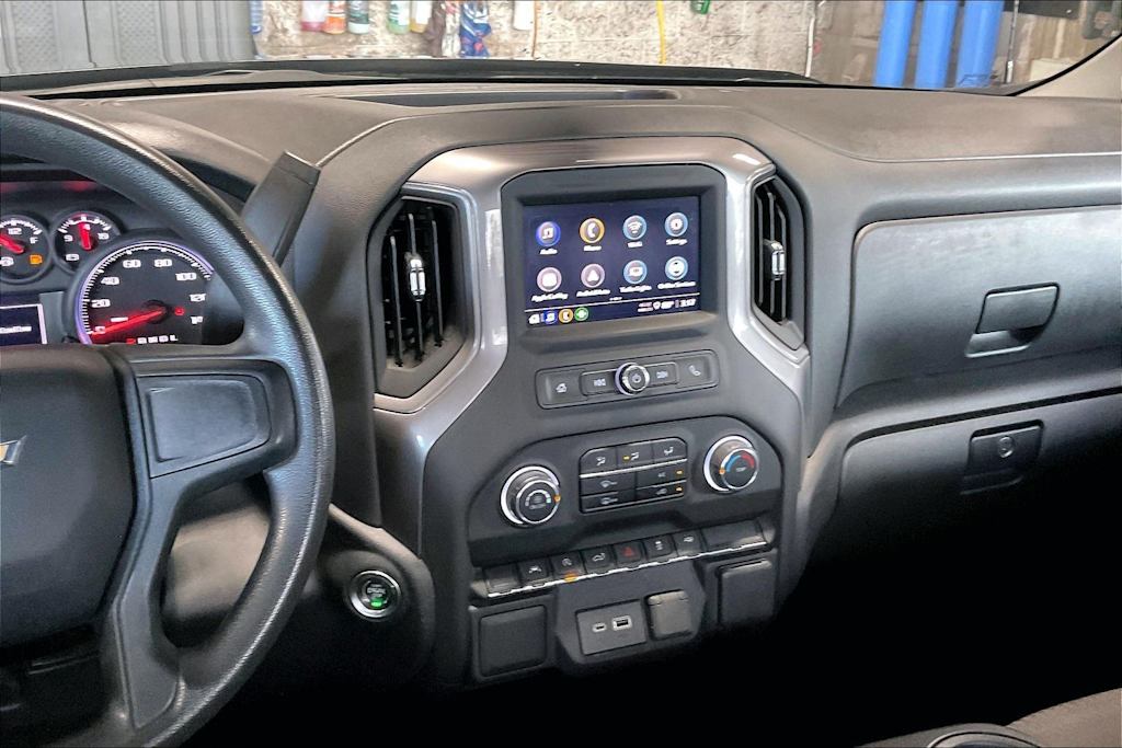 Thumbnail: 2024 Chevrolet Silverado 1500 - 16