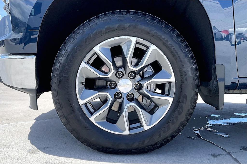 Thumbnail: 2022 Chevrolet Silverado 1500 - 7