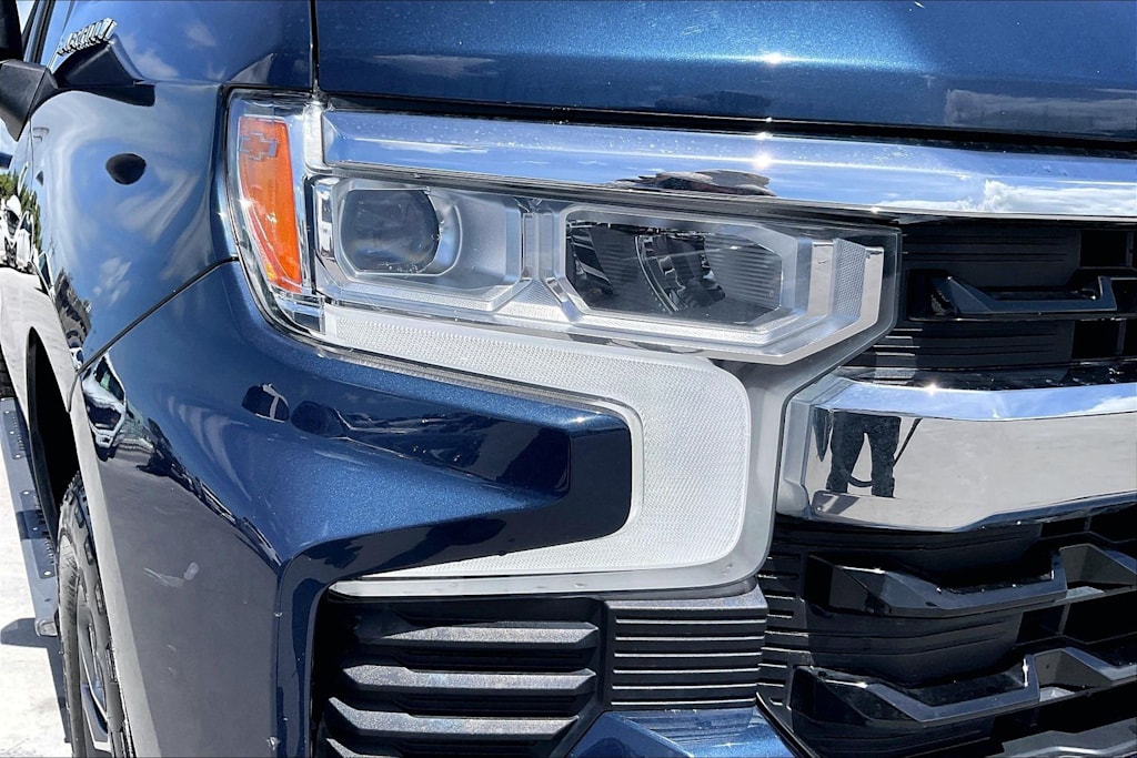 Thumbnail: 2022 Chevrolet Silverado 1500 - 31