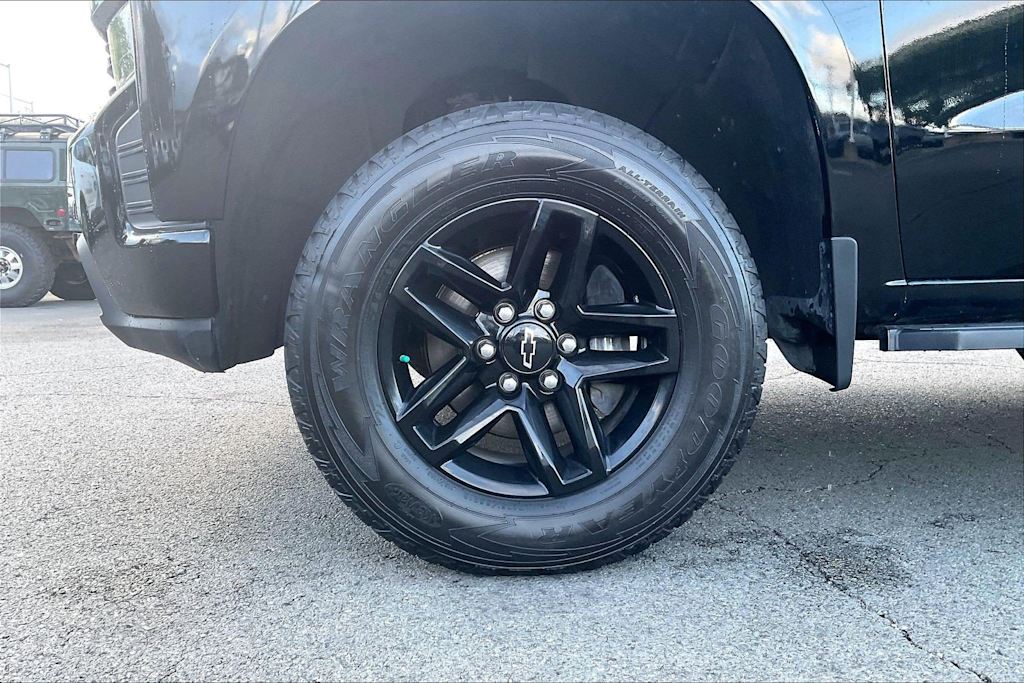 Thumbnail: 2021 Chevrolet Silverado 1500 - 8