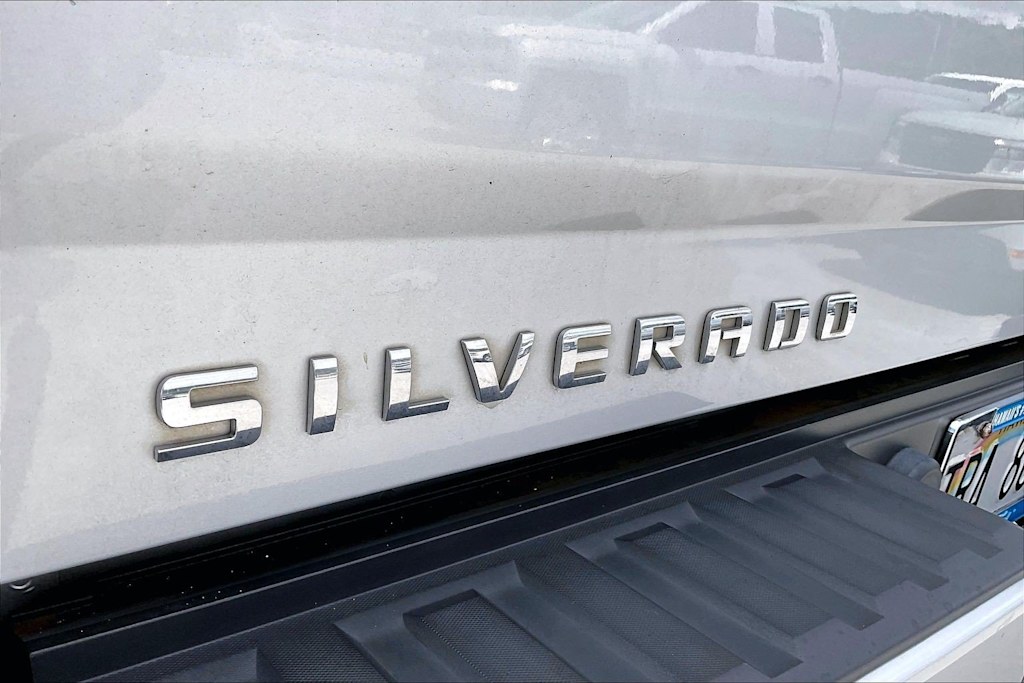 Thumbnail: 2018 Chevrolet Silverado 1500 - 7