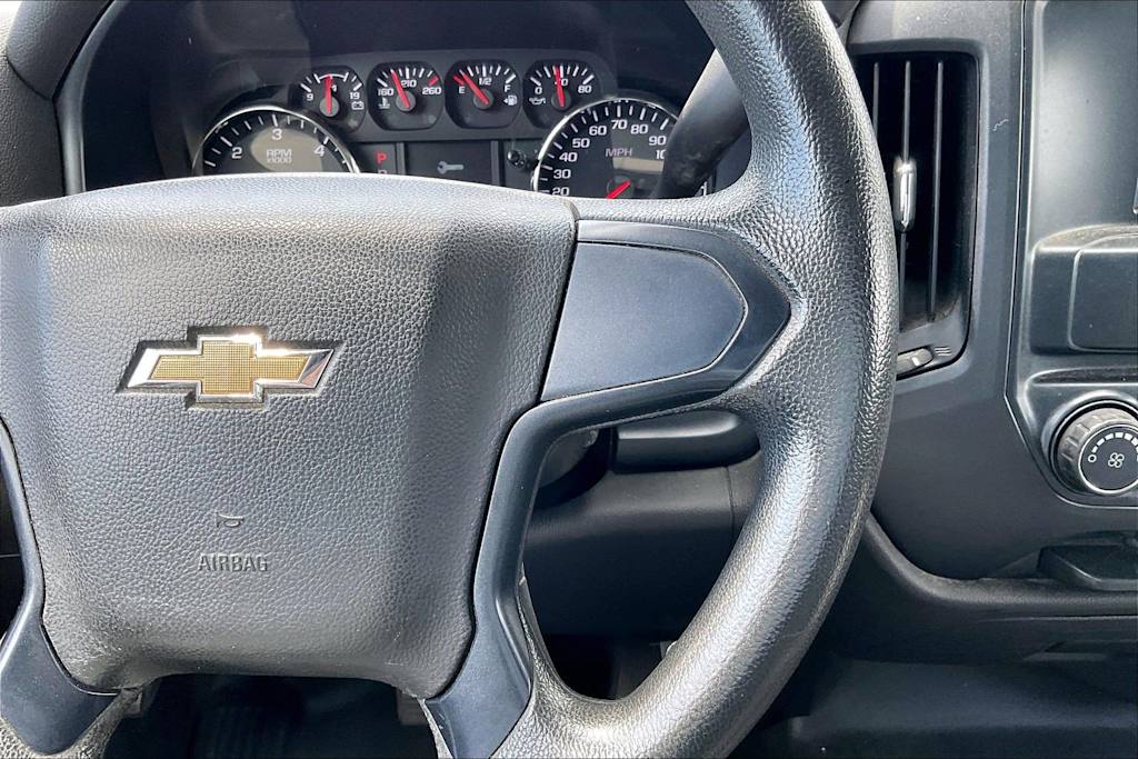 Thumbnail: 2018 Chevrolet Silverado 1500 - 26