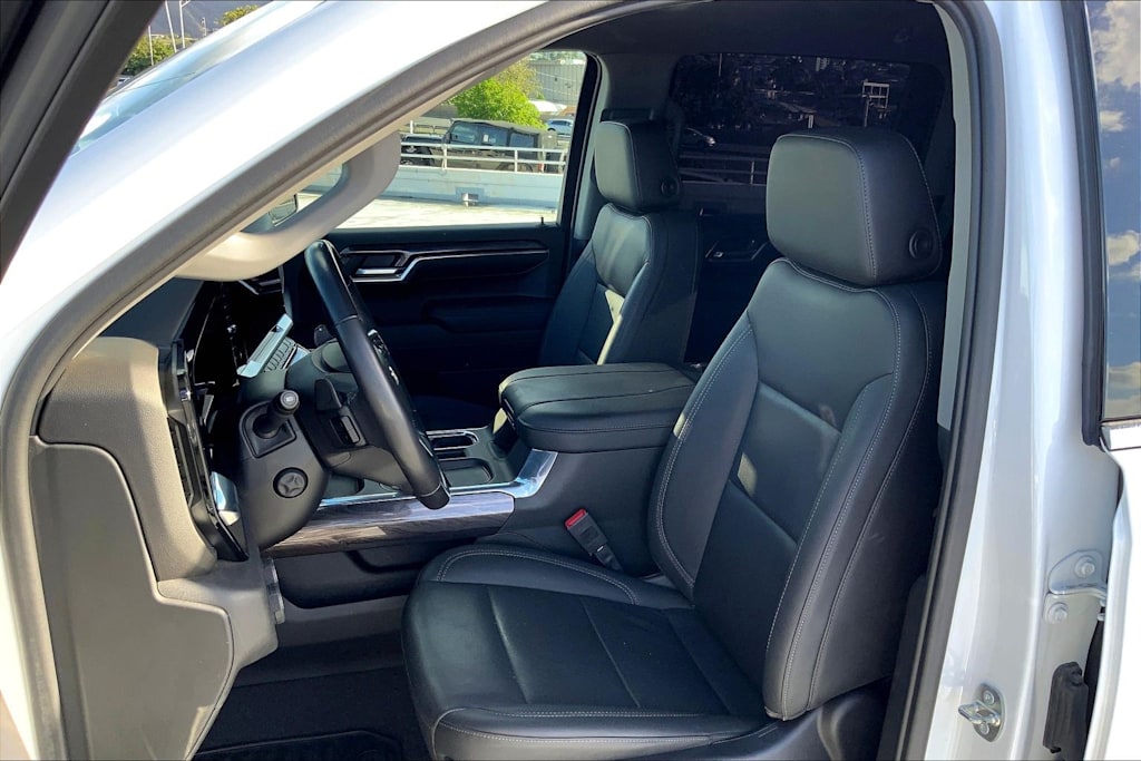 Thumbnail: 2023 Chevrolet Silverado 1500 - 10