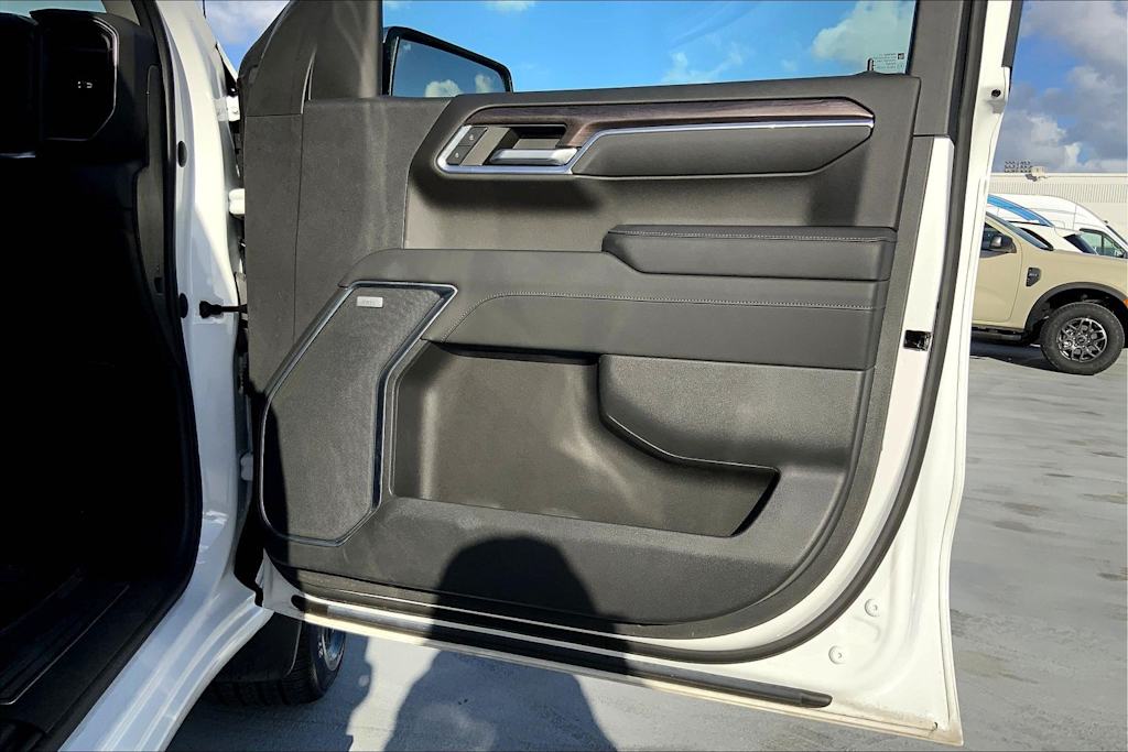 Thumbnail: 2023 Chevrolet Silverado 1500 - 28