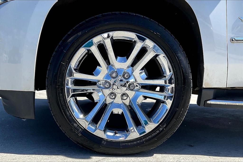 Thumbnail: 2017 GMC Yukon XL - 8