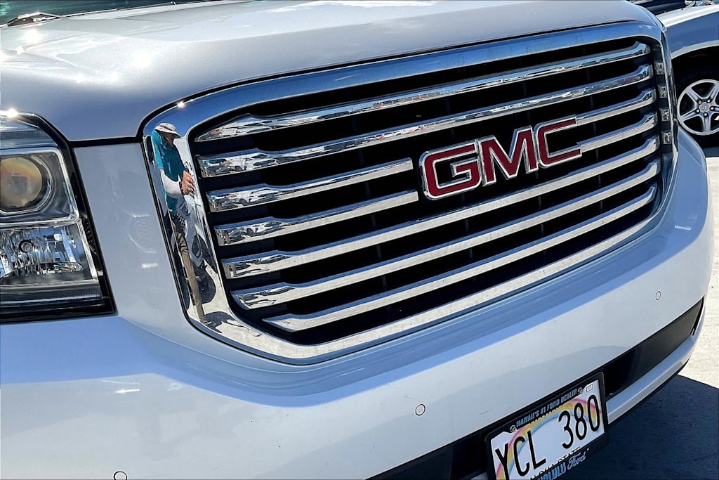 Thumbnail: 2017 GMC Yukon XL - 33