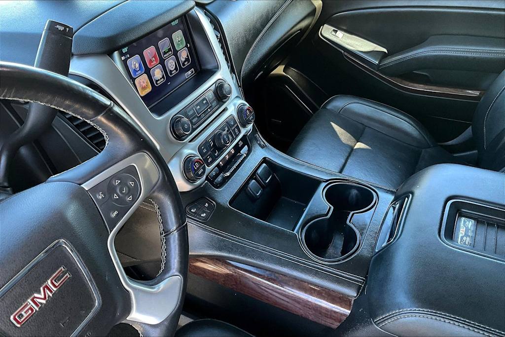 Thumbnail: 2017 GMC Yukon XL - 15