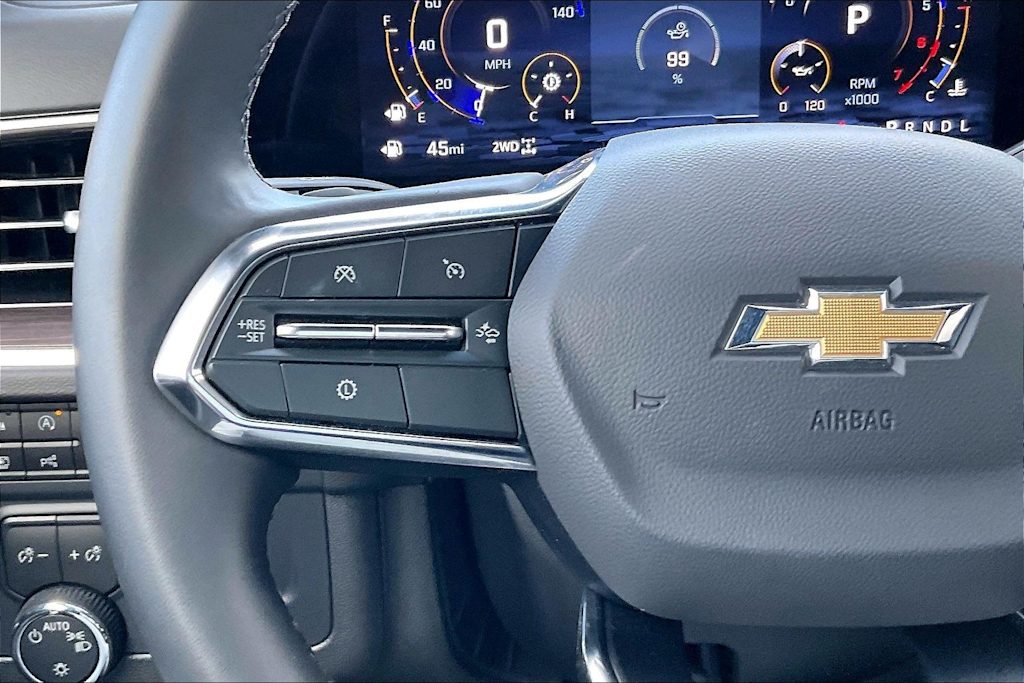 Thumbnail: 2025 Chevrolet Tahoe - 24