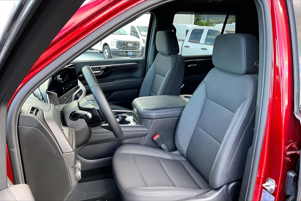 Thumbnail: 2025 Chevrolet Tahoe - 11