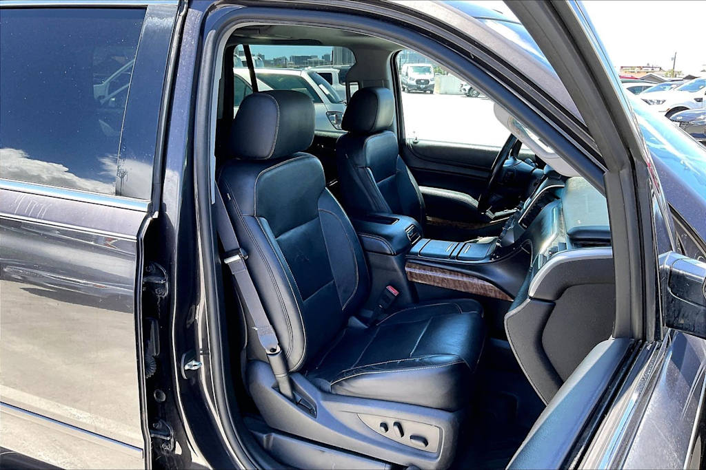 Thumbnail: 2015 Chevrolet Tahoe - 12