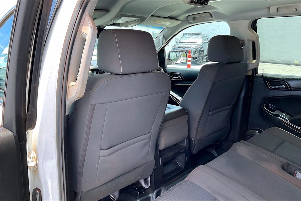Thumbnail: 2016 Chevrolet Suburban - 13