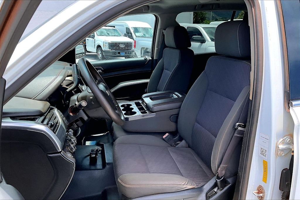 Thumbnail: 2016 Chevrolet Suburban - 11