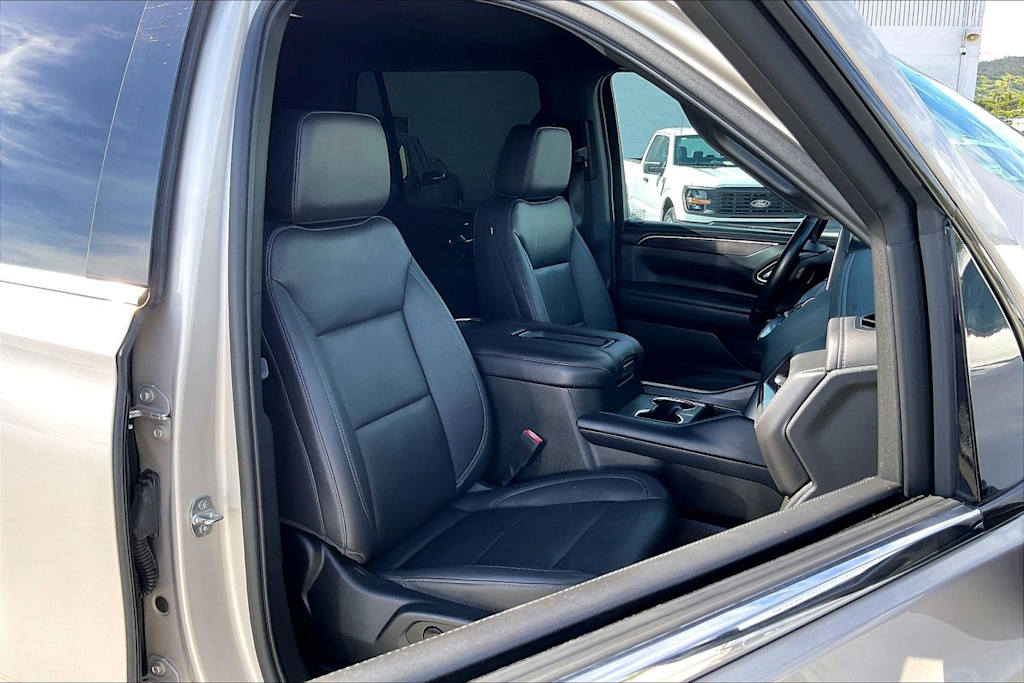 Thumbnail: 2022 Chevrolet Tahoe - 12