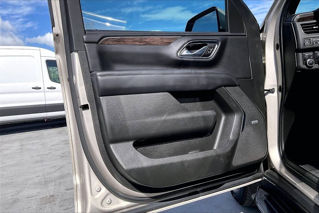 Thumbnail: 2022 Chevrolet Tahoe - 28