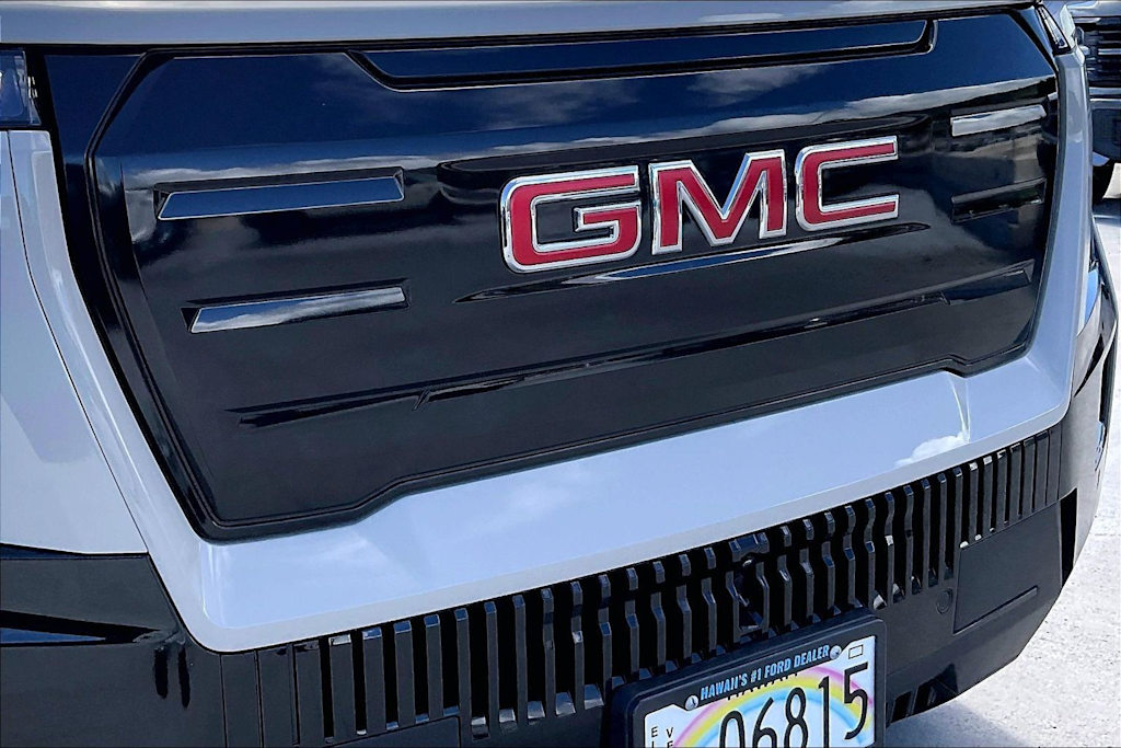 Thumbnail: 2026 GMC Sierra EV - 33