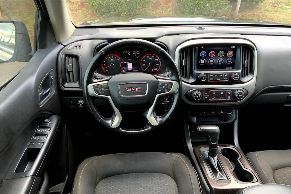 2015 GMC Canyon SLE 13