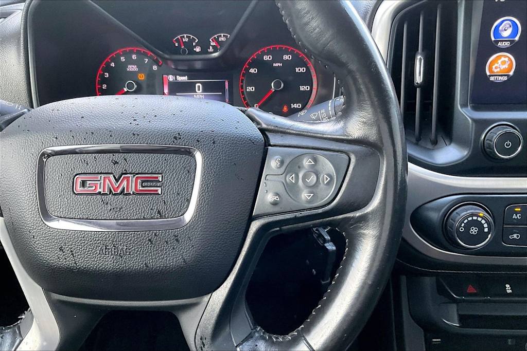 Thumbnail: 2016 GMC Canyon - 25
