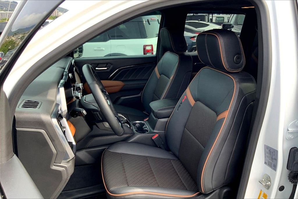 Thumbnail: 2024 GMC Canyon - 11