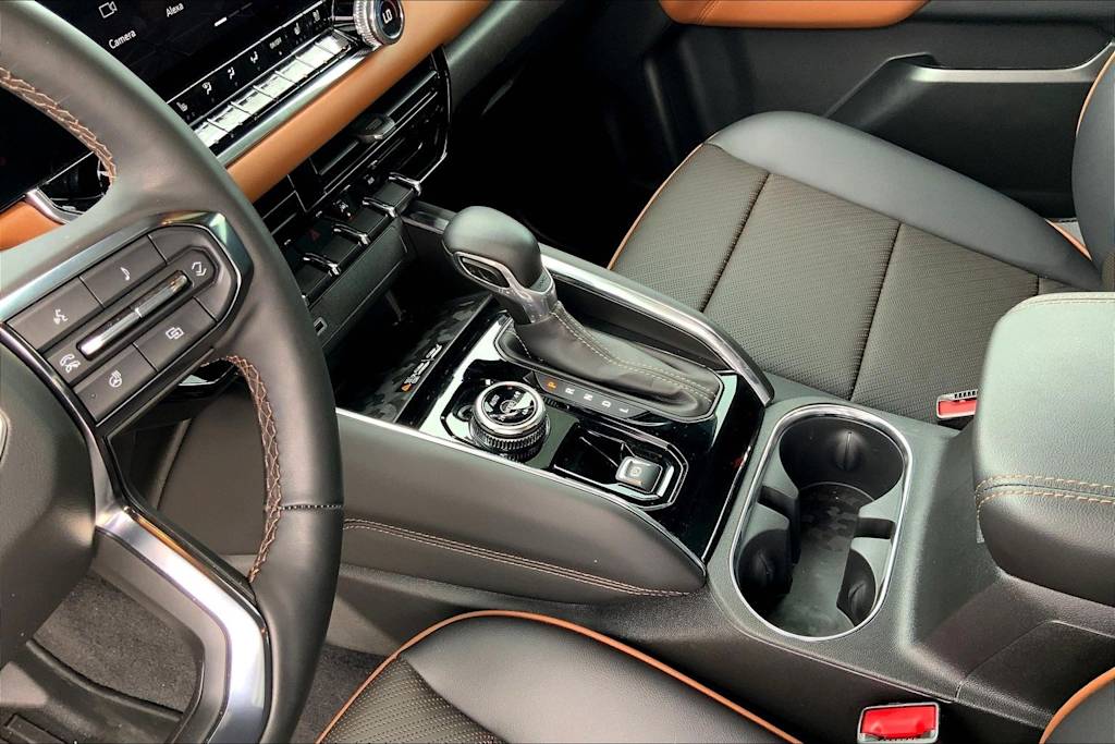 Thumbnail: 2024 GMC Canyon - 17