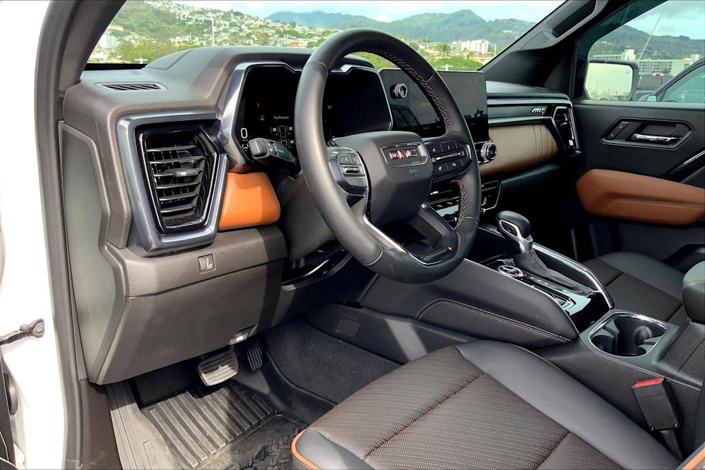 Thumbnail: 2024 GMC Canyon - 2