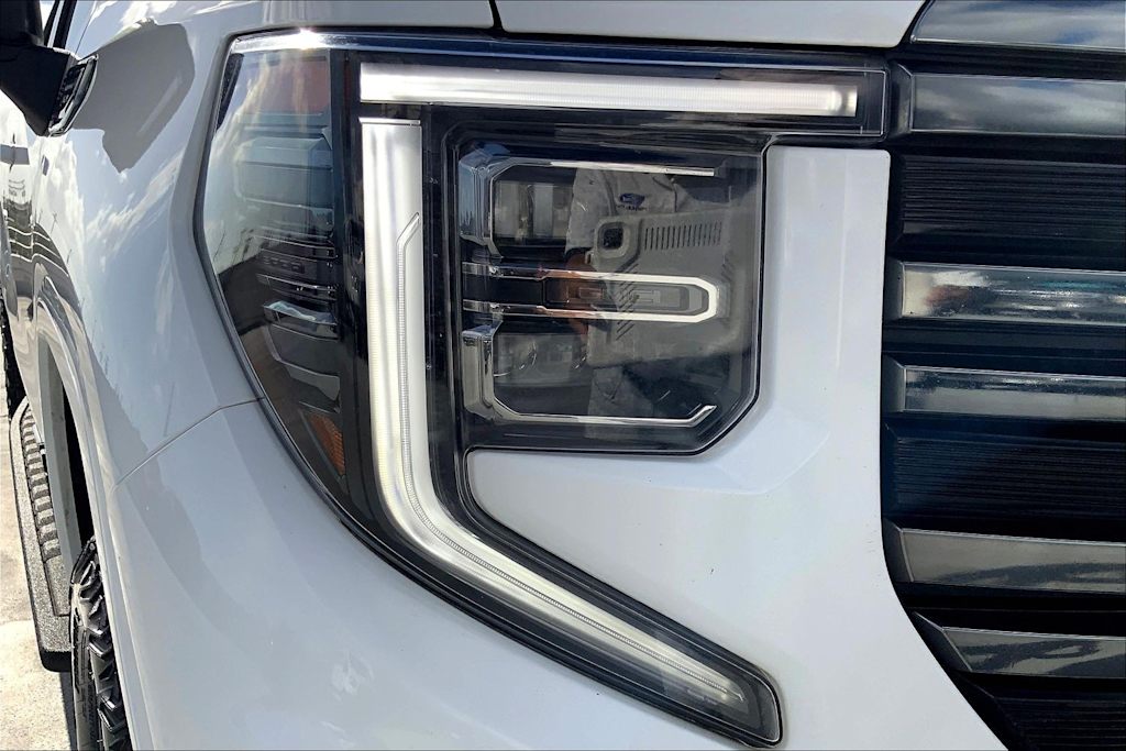 Thumbnail: 2024 GMC Sierra 1500 - 31