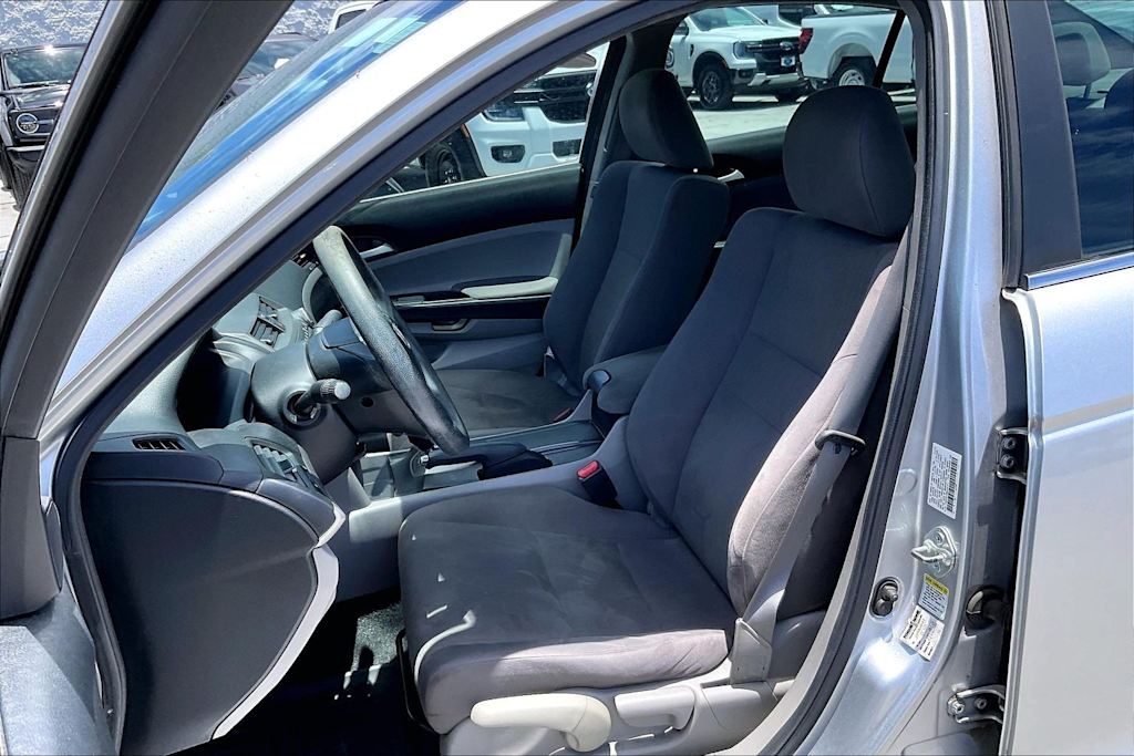 Thumbnail: 2011 Honda Accord - 11