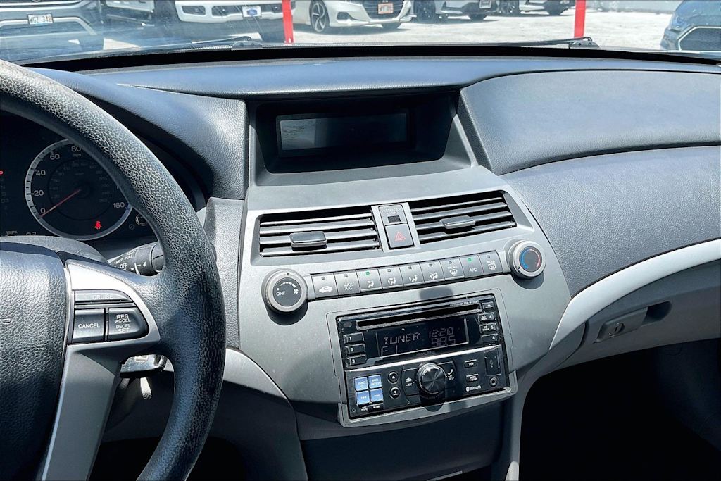 Thumbnail: 2011 Honda Accord - 16