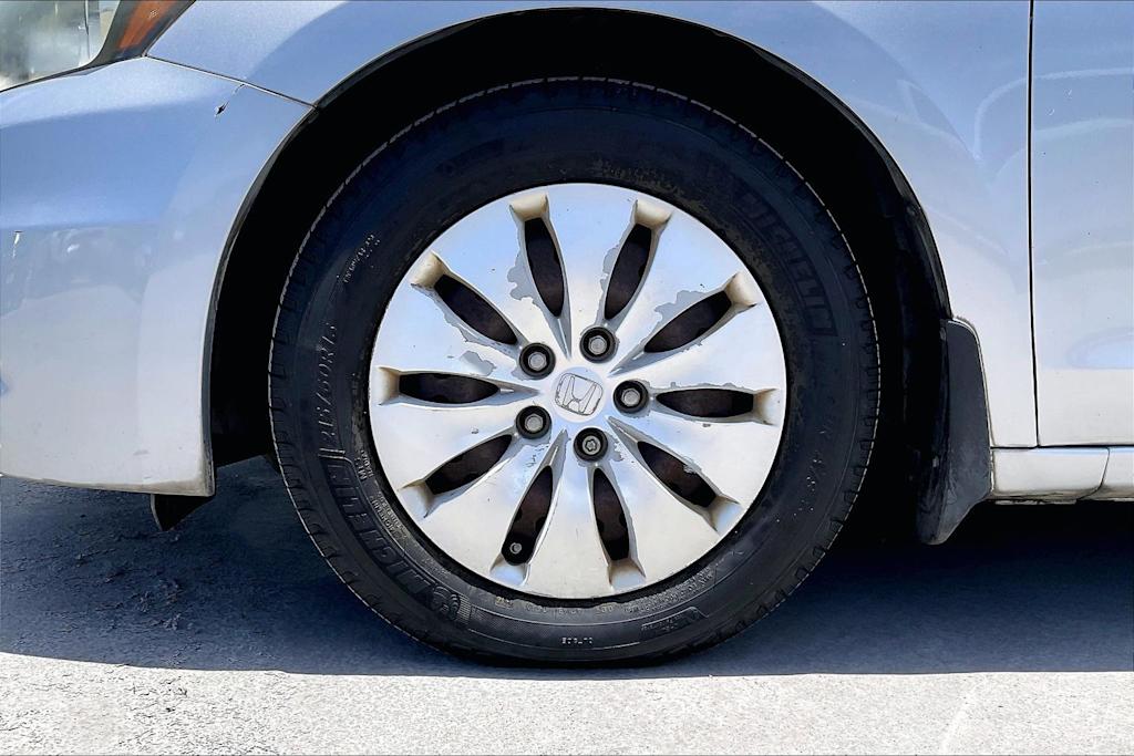 Thumbnail: 2011 Honda Accord - 8