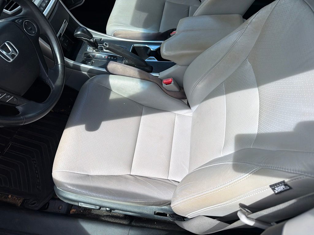 Thumbnail: 2013 Honda Accord - 21