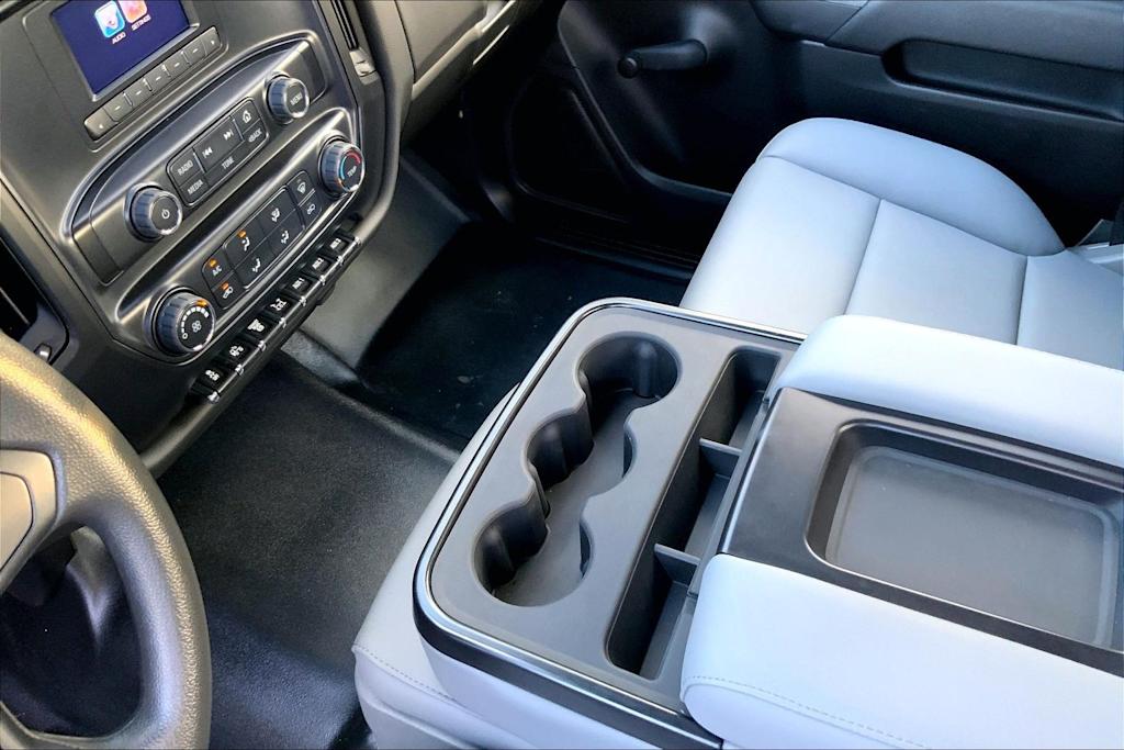 Thumbnail: 2024 Chevrolet  - 20