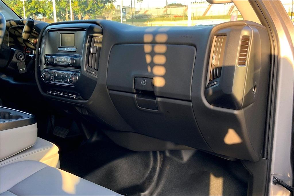 Thumbnail: 2024 Chevrolet  - 23