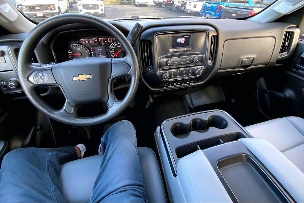 Thumbnail: 2024 Chevrolet  - 10