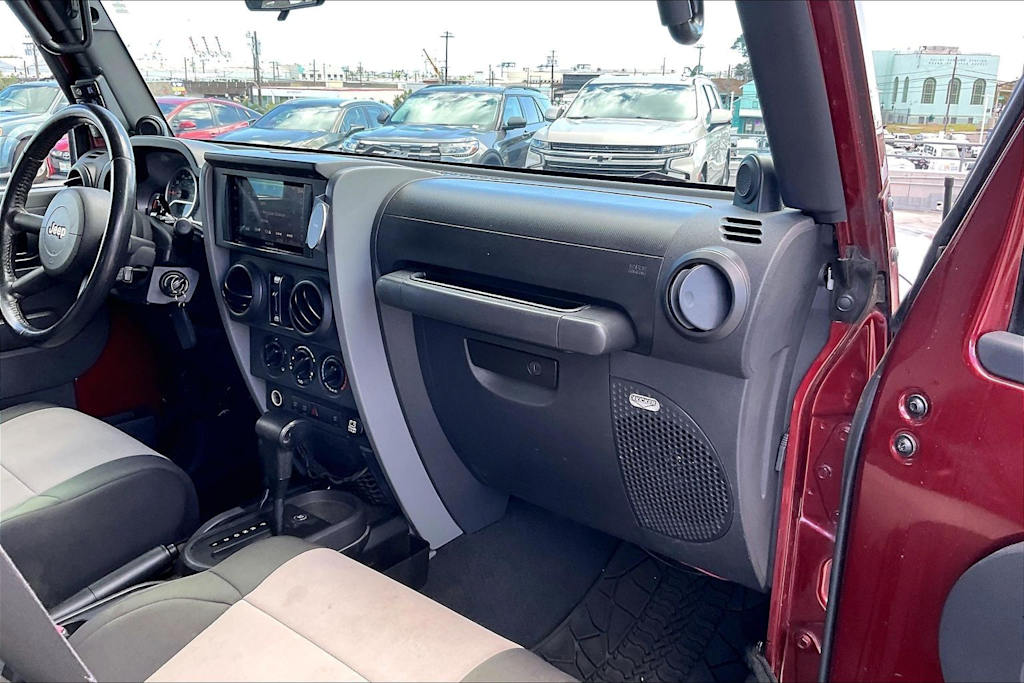 Thumbnail: 2009 Jeep Wrangler - 13