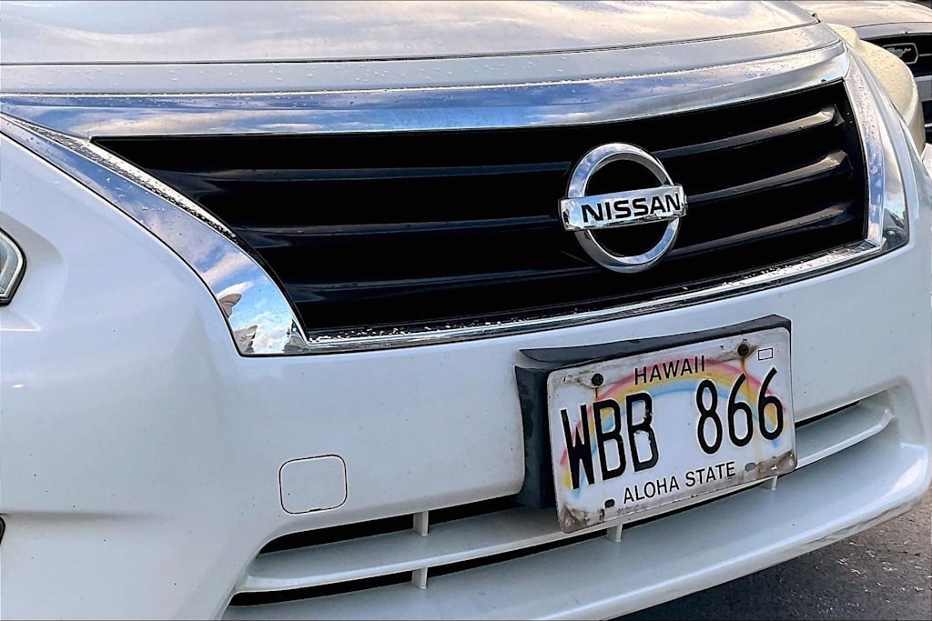 Thumbnail: 2013 Nissan Altima - 33