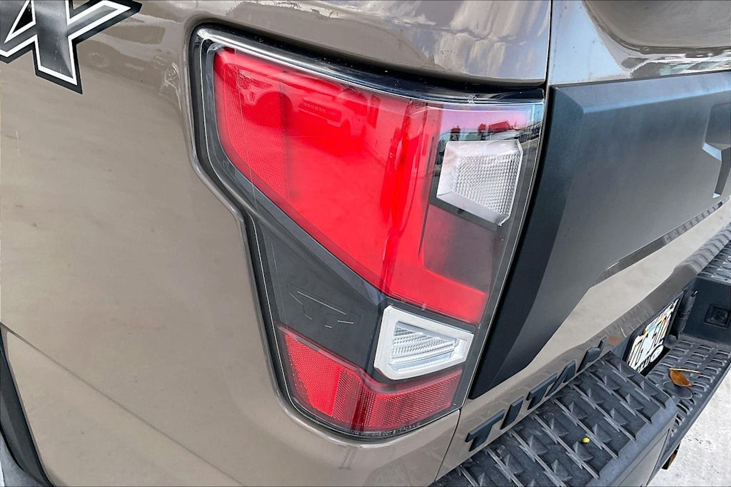 Thumbnail: 2021 Nissan Titan - 32