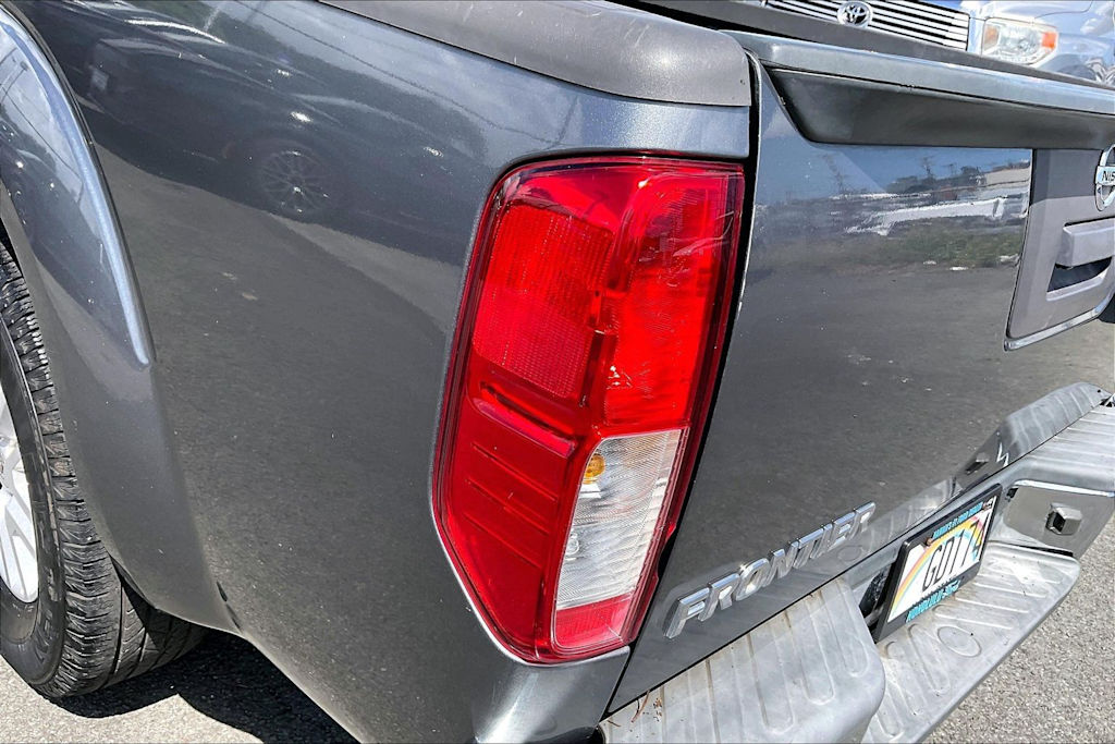 Thumbnail: 2018 Nissan Frontier - 32