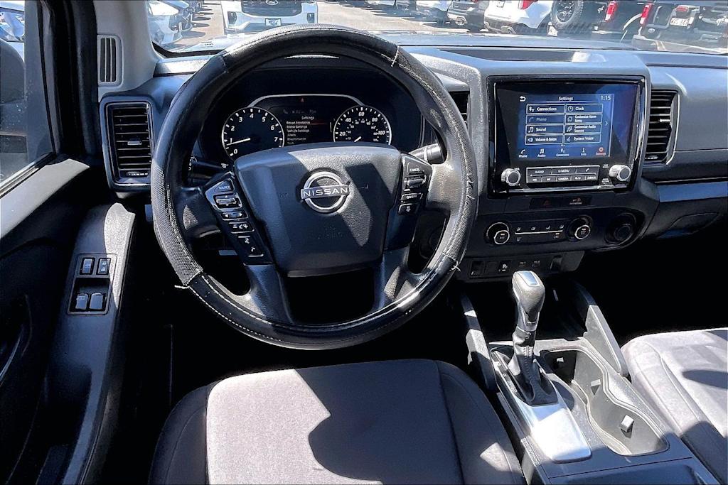 Thumbnail: 2022 Nissan Frontier - 13