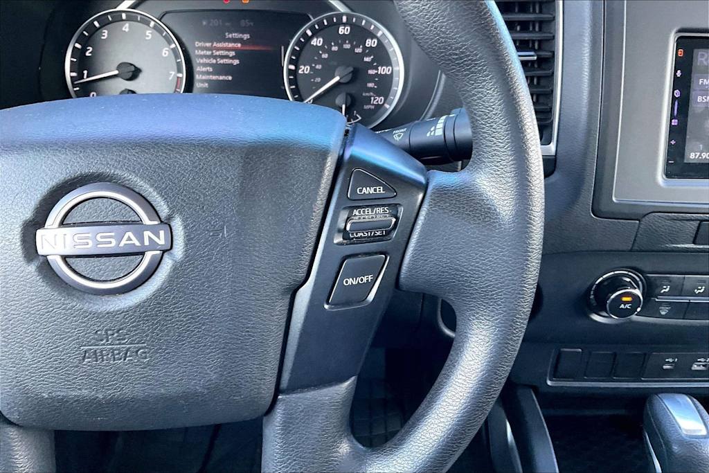 Thumbnail: 2022 Nissan Frontier - 26