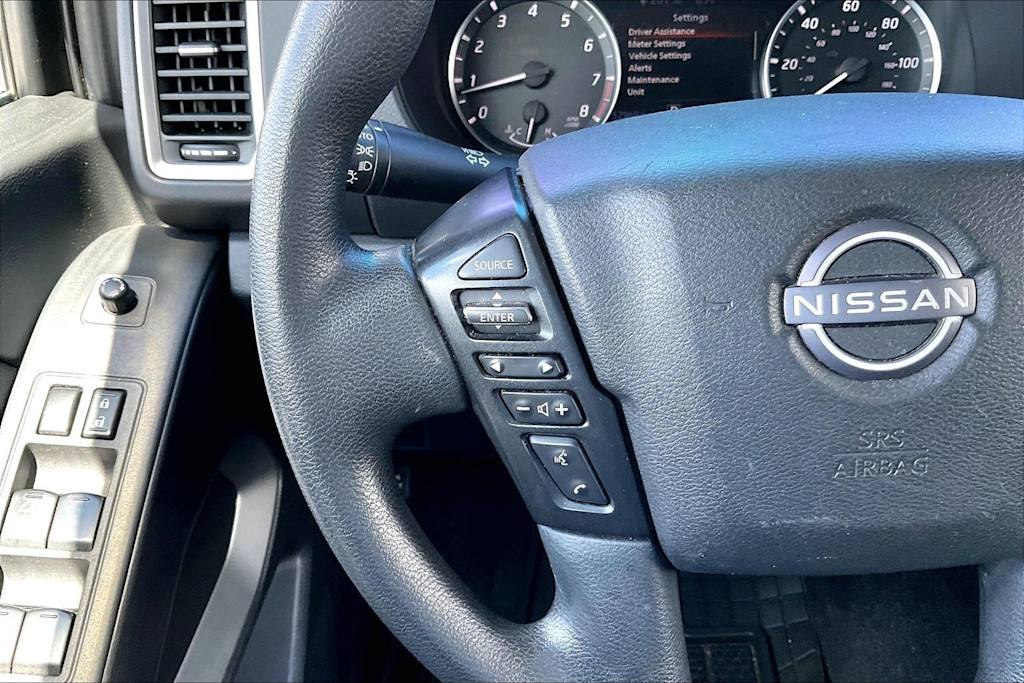 Thumbnail: 2022 Nissan Frontier - 25