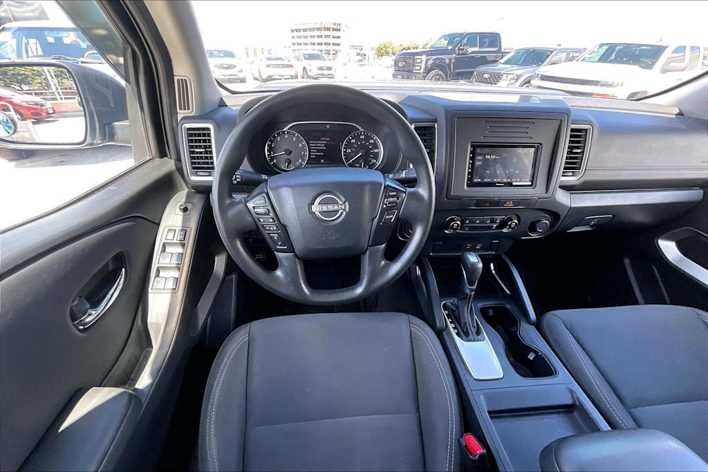 Thumbnail: 2022 Nissan Frontier - 14