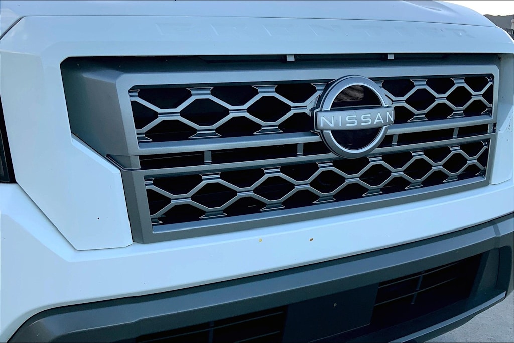 Thumbnail: 2024 Nissan Frontier - 33