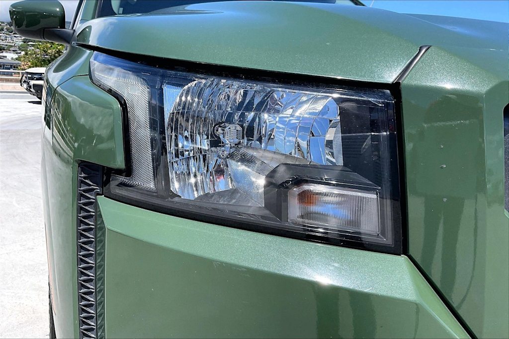 Thumbnail: 2022 Nissan Frontier - 31