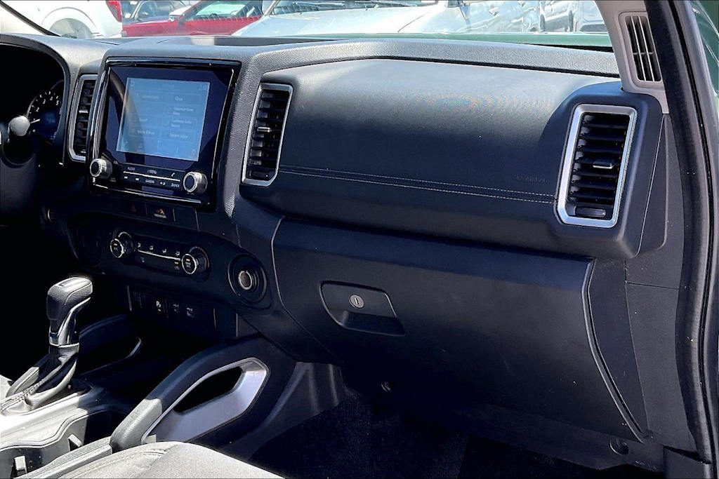 Thumbnail: 2022 Nissan Frontier - 14