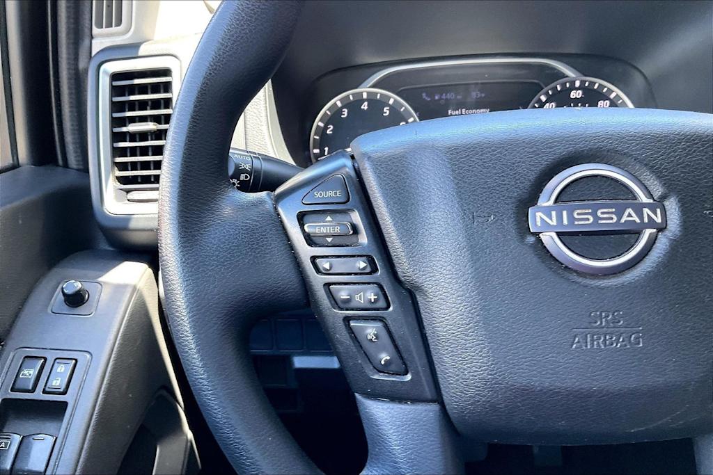 Thumbnail: 2022 Nissan Frontier - 24