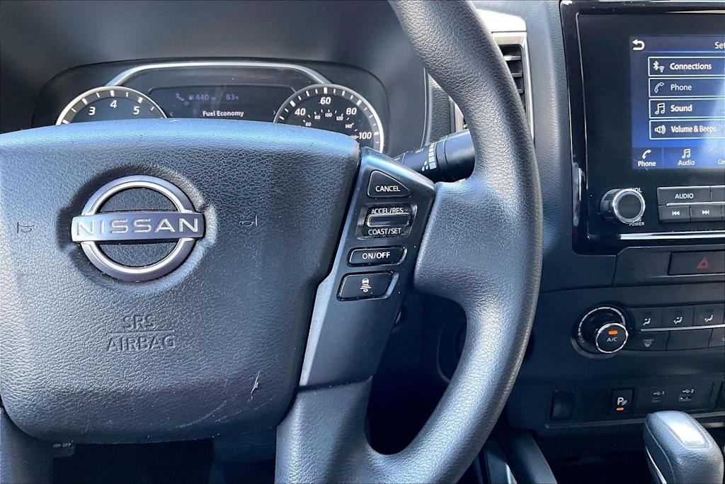 Thumbnail: 2022 Nissan Frontier - 25