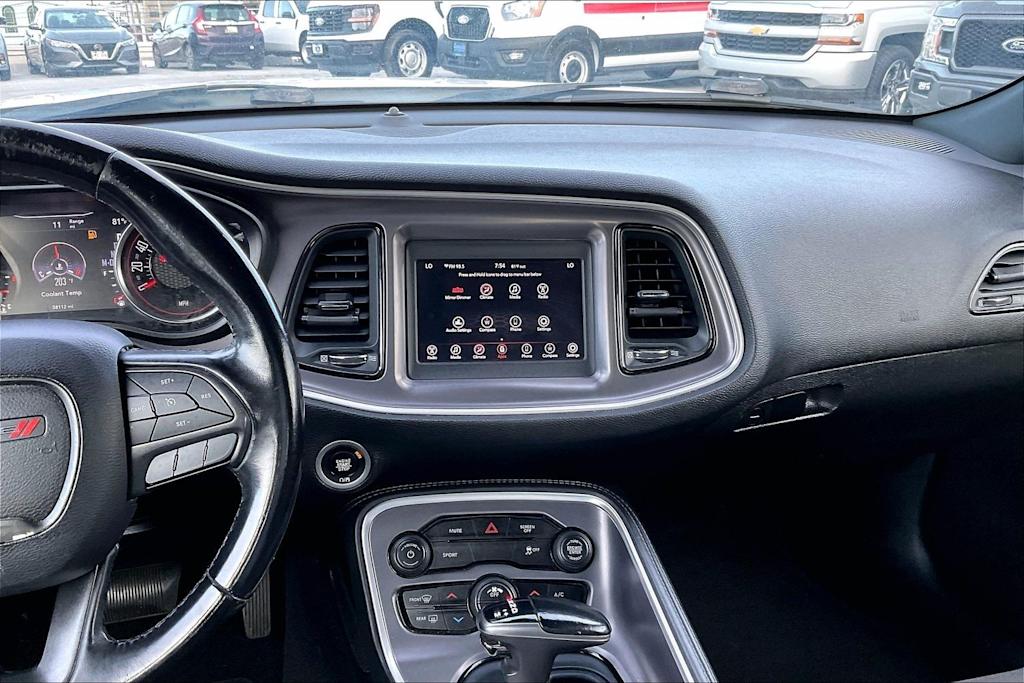 Thumbnail: 2019 Dodge Challenger - 16