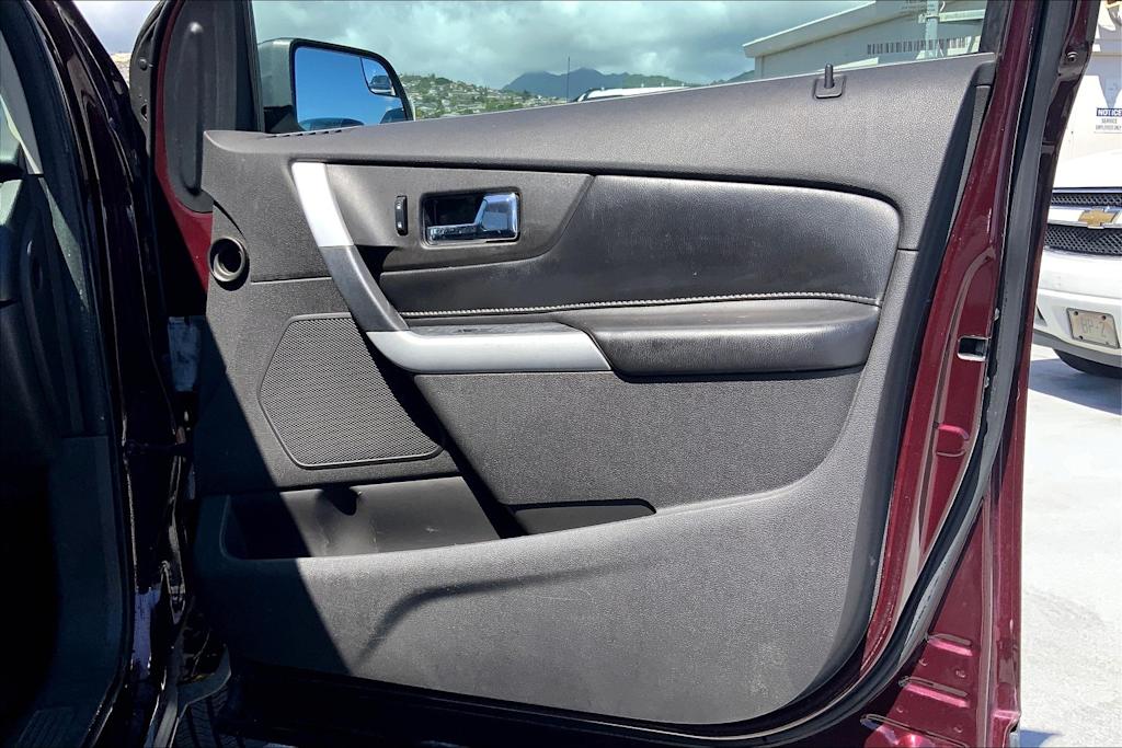 Thumbnail: 2011 Ford Edge - 29