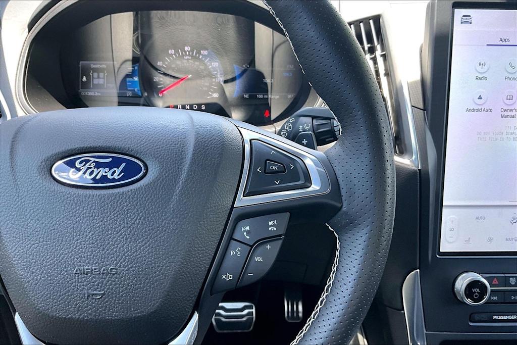 Thumbnail: 2023 Ford Edge - 25