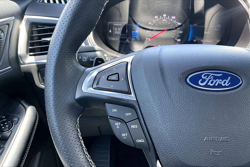 Thumbnail: 2023 Ford Edge - 24