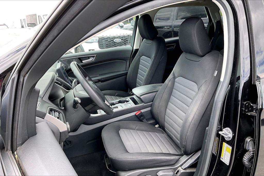 Thumbnail: 2023 Ford Edge - 11